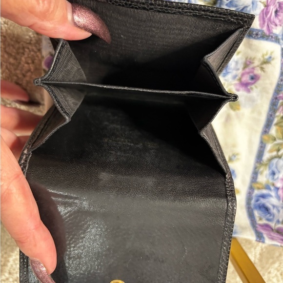 Chanel Black Caviar Bifold Wallet - Picture 7 of 11